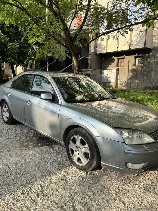 Ford Mondeo ghia 2006 2.2 TDCI
