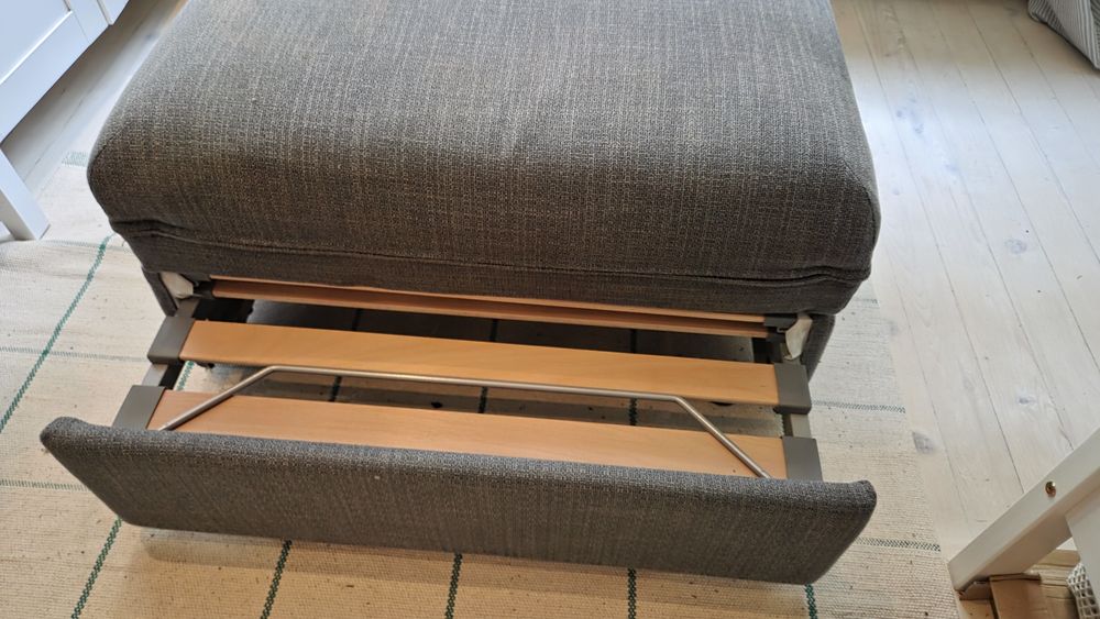 Табуретка/разтегателно легло IKEA VALENTUNA