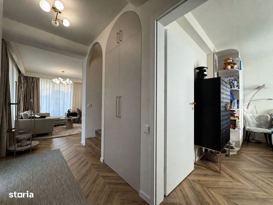 0 %Comision Duplex ultrafinisat, 5 camere–zona str Magnoliei Floresti