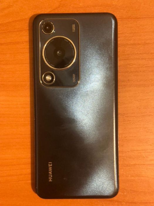 Huawei nova Y72s цена договорная