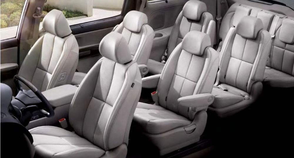 Такси в горы и города. Трансфер.КАРНИВАЛ СЕЛТОС