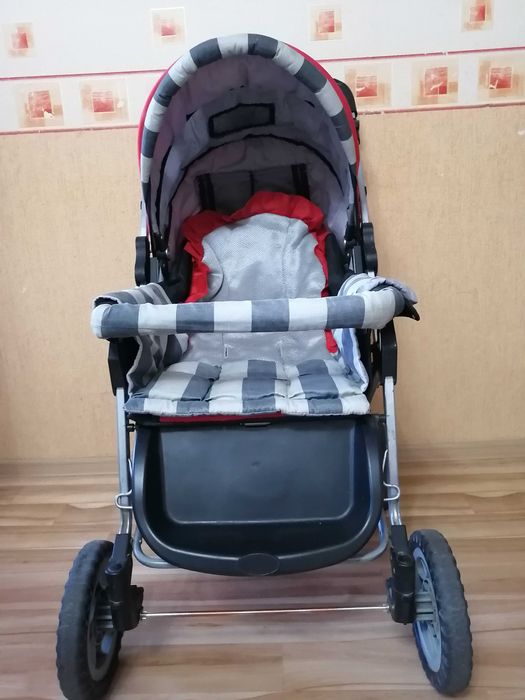 Коляска прогулочная лето-зима