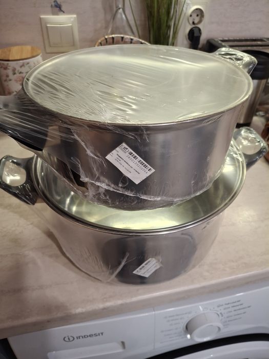 Тенджери под налягане и обикновени, иенско стъкло ,тиган