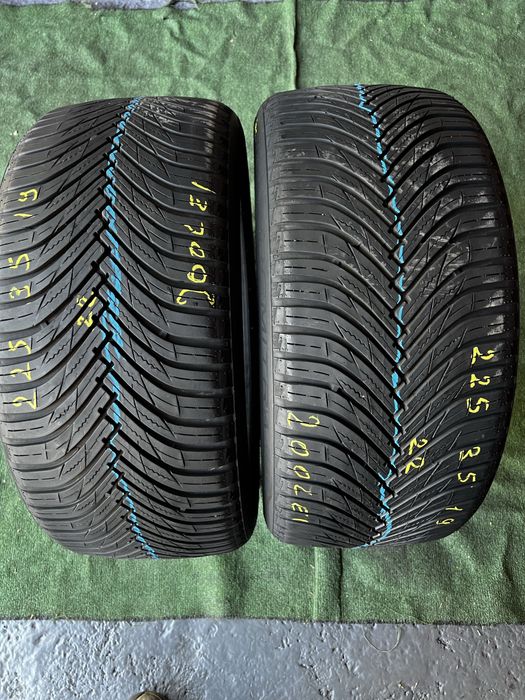 225 35 19 maxis all season