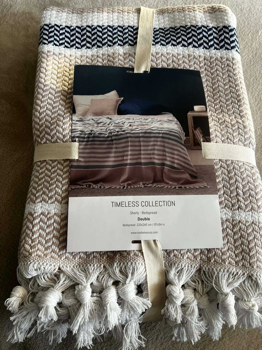 Ново покривало за легло