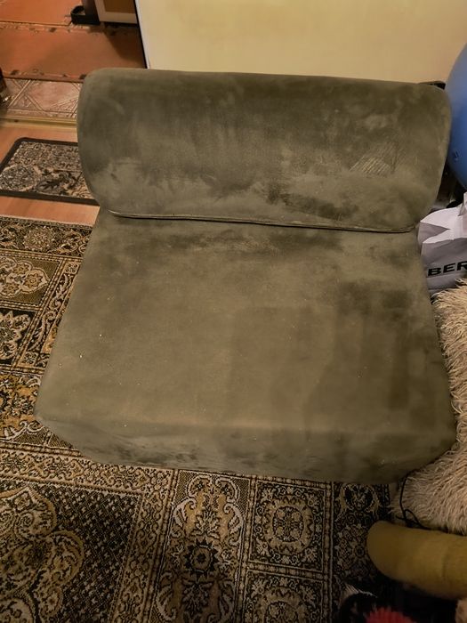 Разтегателно легло- канапе