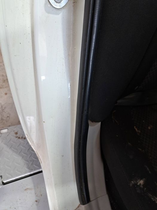 Cheder usa dreapta spate KIA Ceed (SW) [Fabr 2007-2012] OEM