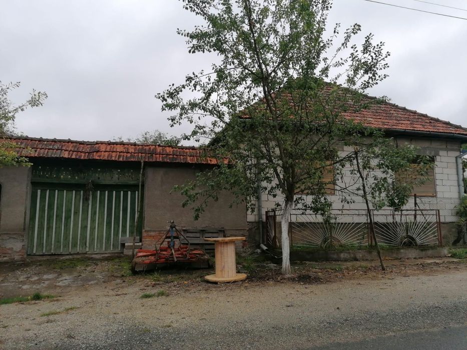 Casa de vânzare in Chisindia