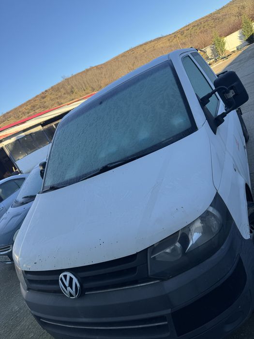 VOLKSWAGEN  transporter  T5 2012