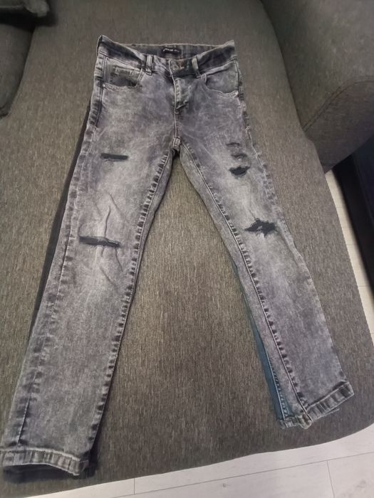 Vand 3 perechi de blugi Denim Originali marimea 140 "Noi"OCAZIEEE!!!