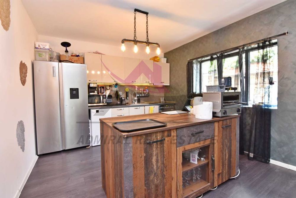 Самостоятелна къща - село Бенковски