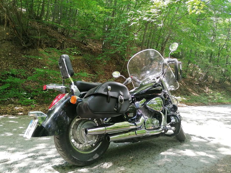 Хонда Шадоу / Honda Shadow VT750 RC50 (Инжекцион / Кардан) 10.2011 – 17 200 км + оборудване