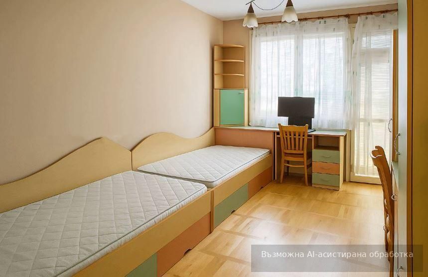 Тристаен апартамент в района на ХЕИ!