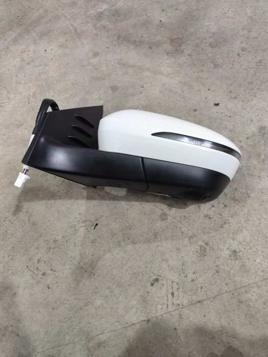 Зеркало JAC JS6 Джак 23 год