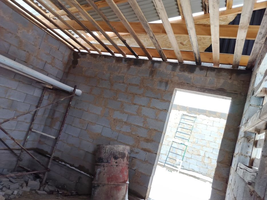 Времянка плюс фундамент