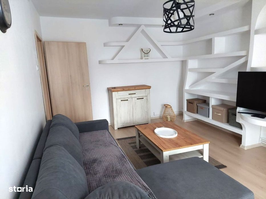 Apartament 3 camere decomandat 77 mp Strand