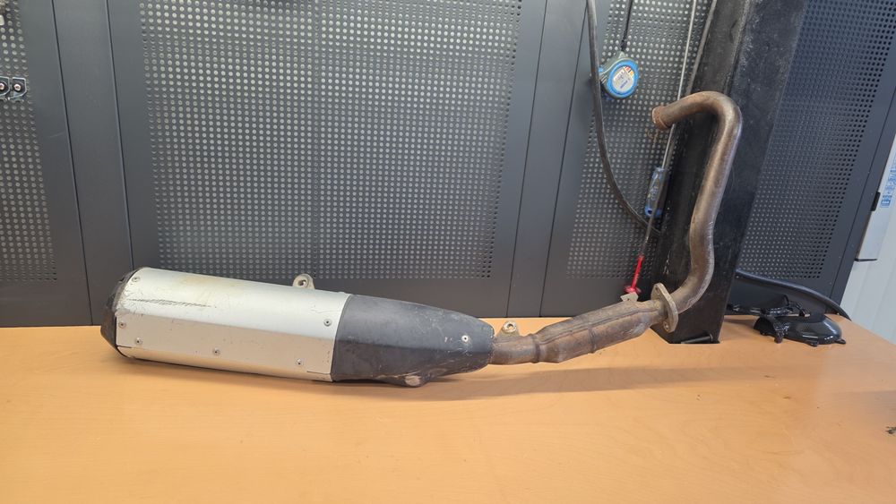 Carene YAMAHA YZF rR125  ,piese , codita , scarite  toba evacuare