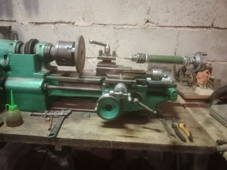 Продам токарный станок ТВ-16