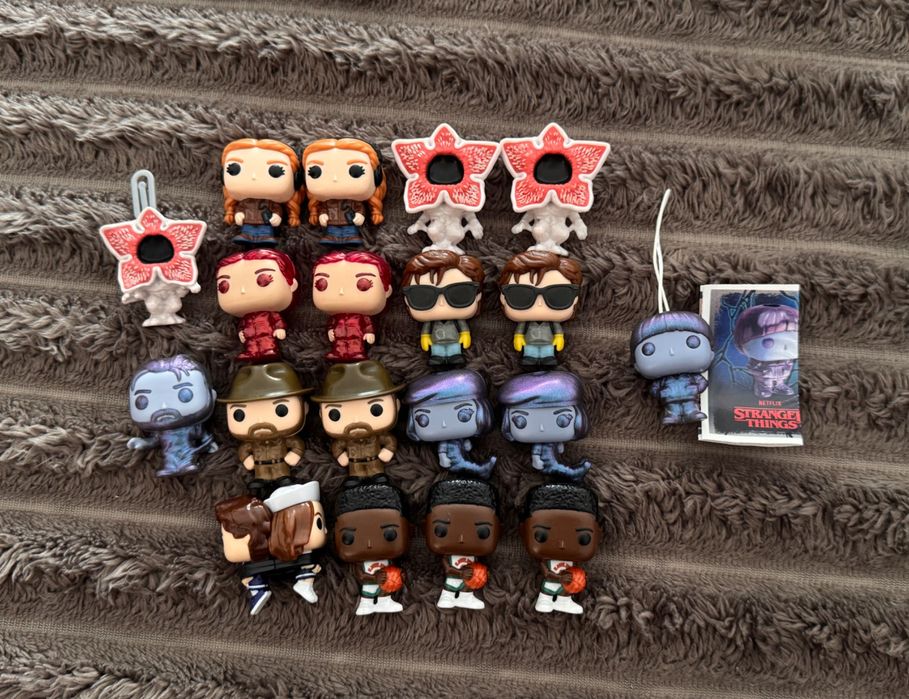 Kinder Joy - Stranger Things Bucuresti Sectorul 2 • OLX.ro