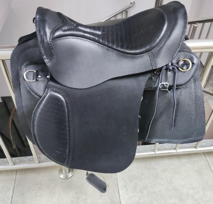 Седло ручной работы, кожаное