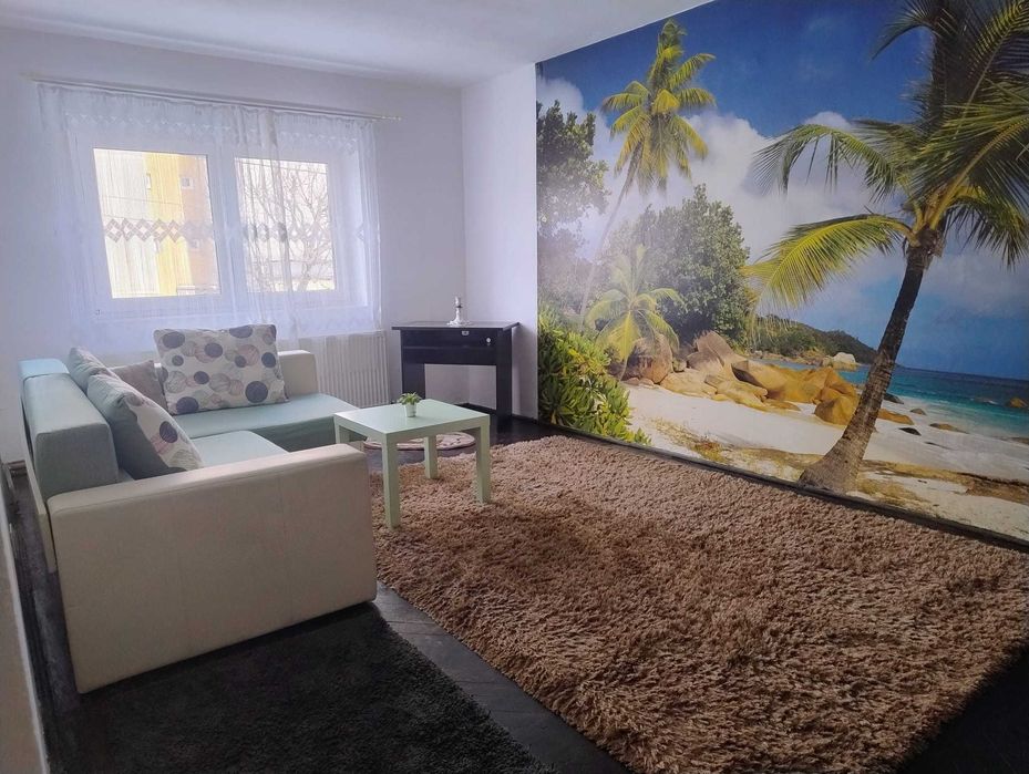 Inchiriez apartament 2 camere Brasov