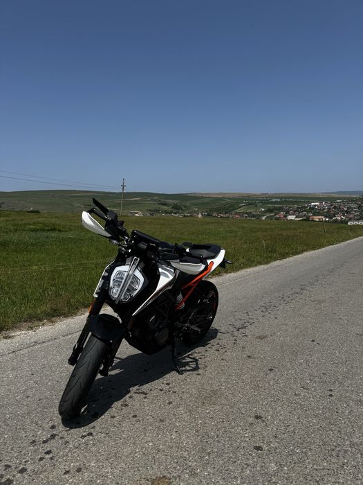 KTM Duke 125cc an 2020 km 19000