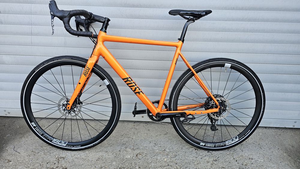 28 " rose pro cross