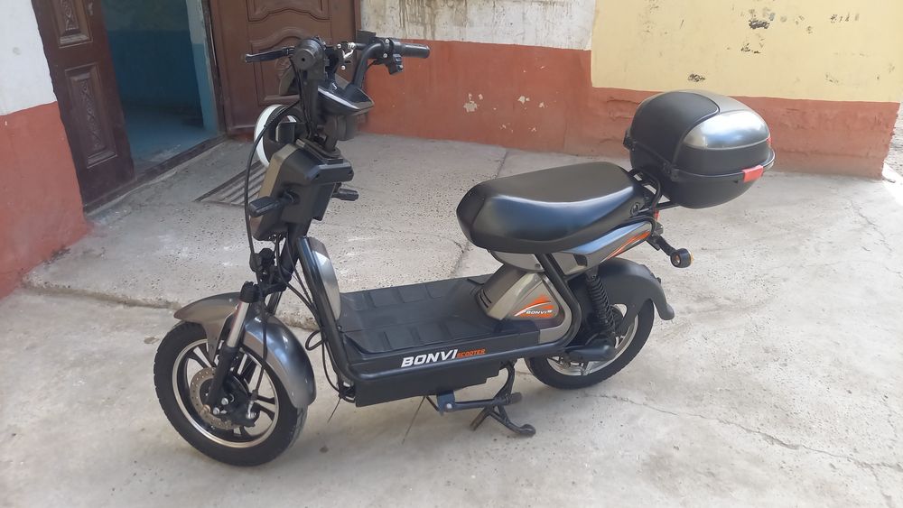 Electro Skuter Bonvi