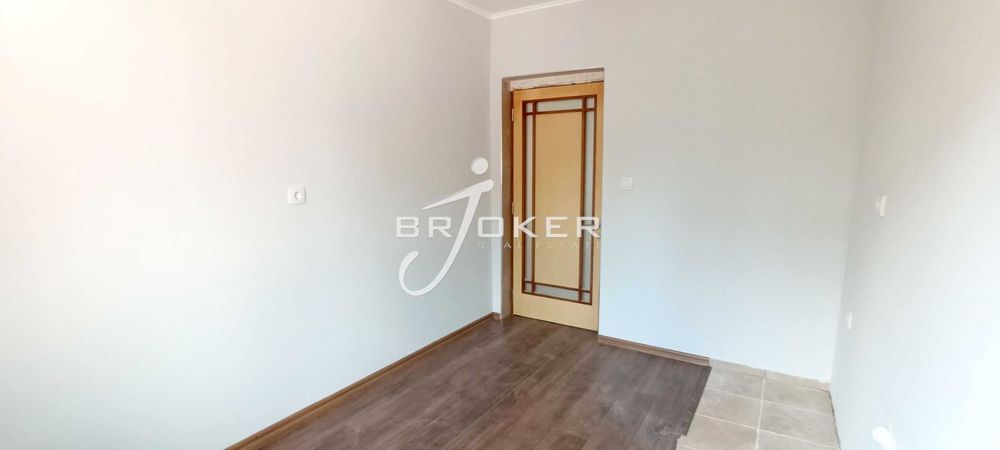 Продава се Къща в с. Миладиново, Област Кърджали - 140 кв.м за 343 €/кв.м - Снимка #5