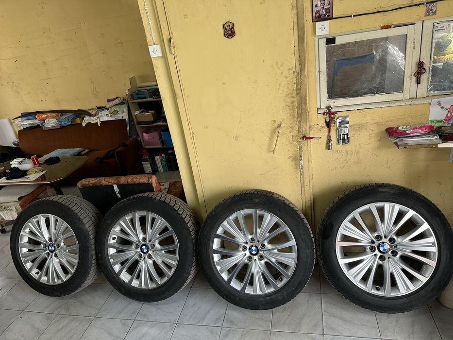 Оригинални дж. BMW+зимни гуми 255/50/19 Barum !