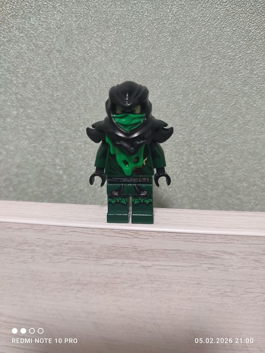 Минифигурка lego Ninjago одержимый ллойд