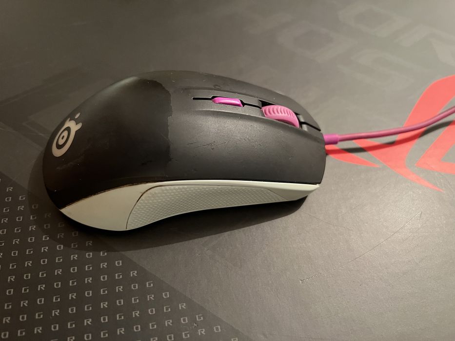 Продам игровую мышь Steelseries rival 100