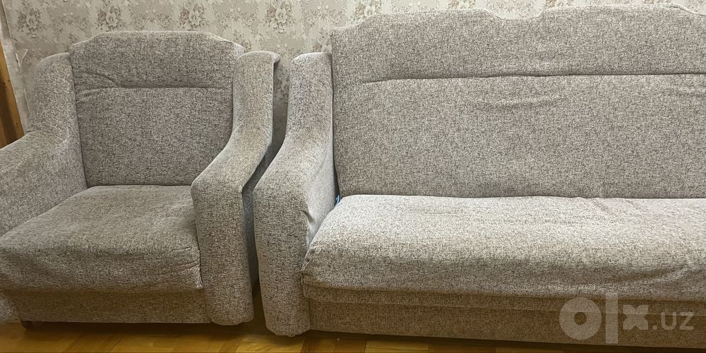 Продаётся диван и одно кресло