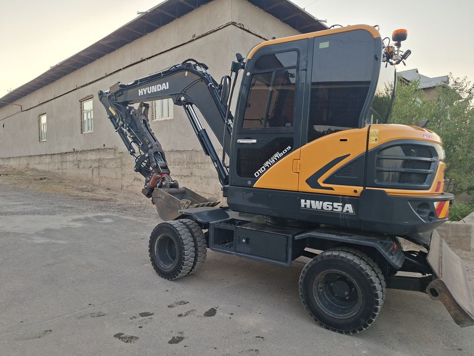 Hyundai65 2023yil