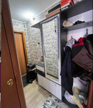 Срочно!!! ТОРГ!!! 2 комн 4 этаж