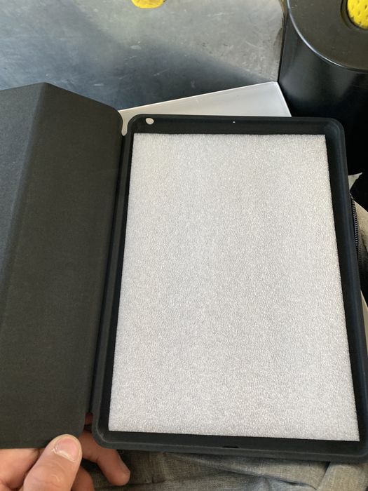 Новый Чихол на Apple iPad 10 2