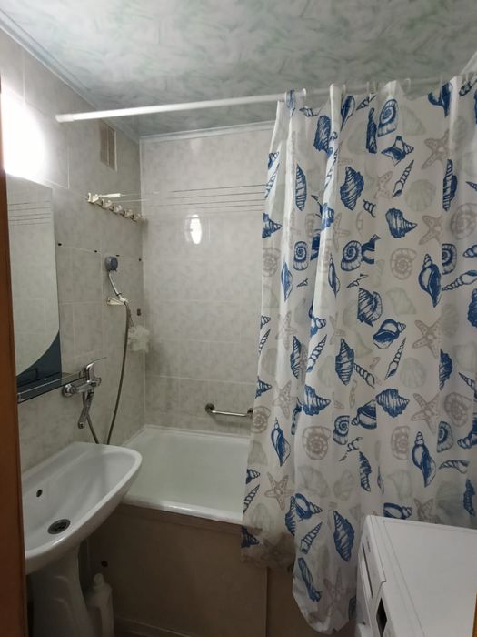 Продам 2х комн, центр