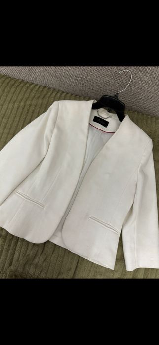 Пиджак женский.