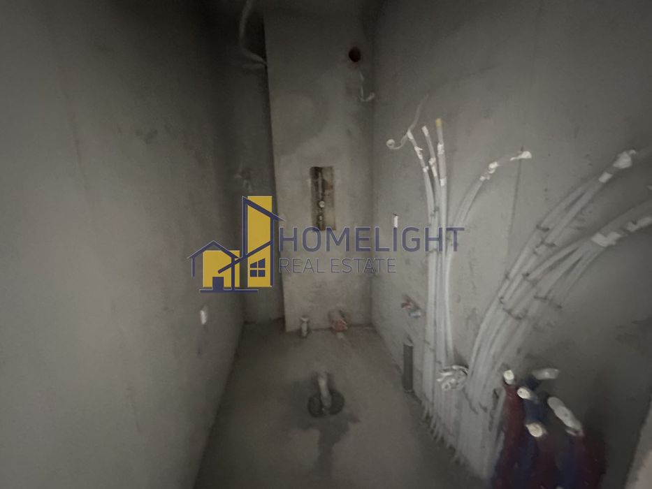 Продава се Четиристаен апартамент в София, Младост 4 - 177 кв.м за 2000 €/кв.м - Снимка #6