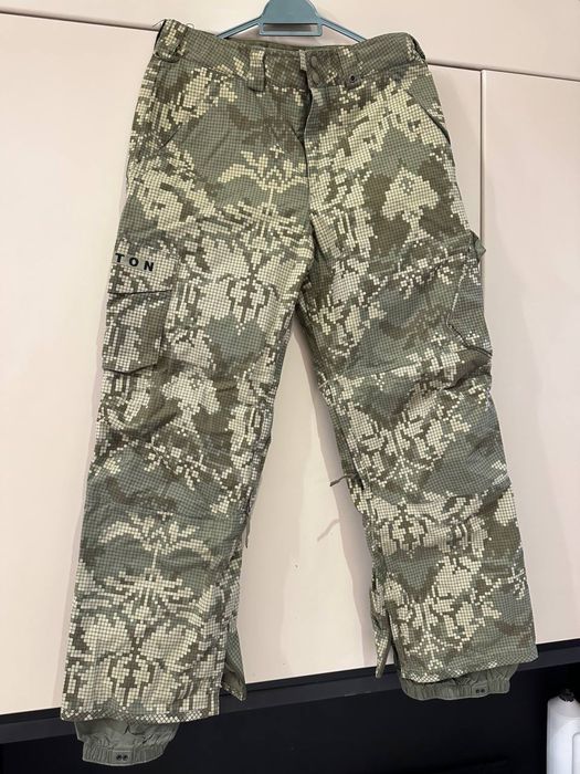 Продам экипировку для сноубординга