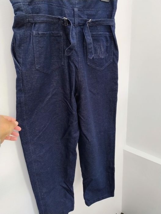 Vând pantaloni max mara