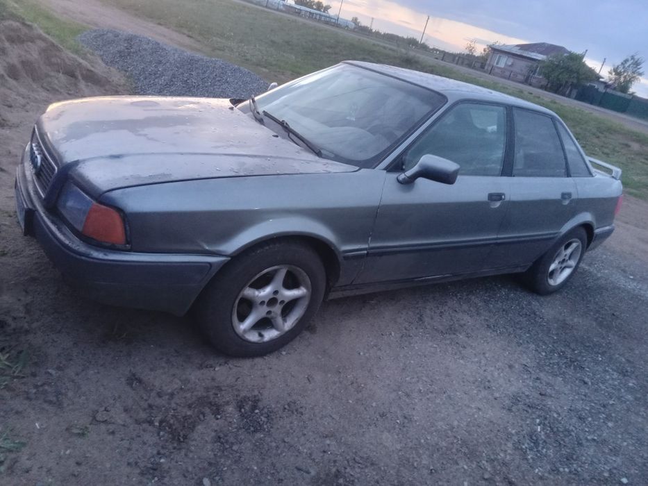 Audi b4 на полном ходу