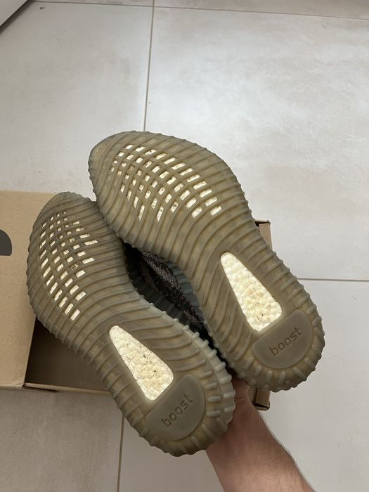 Yeezy Boost 350 V2 Beluga Reflective