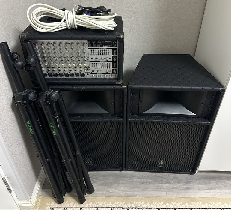 Музыкальный аппаратура сатылады.