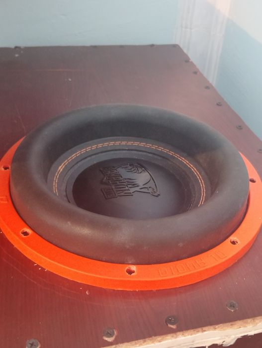 Продам саб 10" gryphon lite