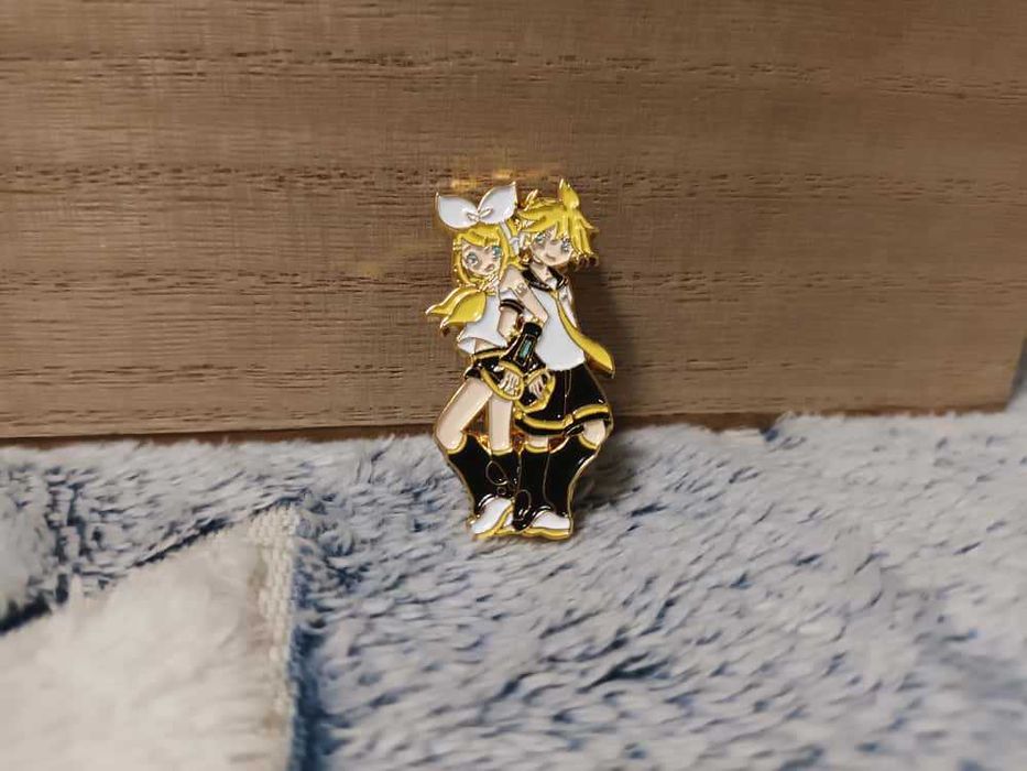 Pin Brosa Vocaloid - Rin & Len Kagamine