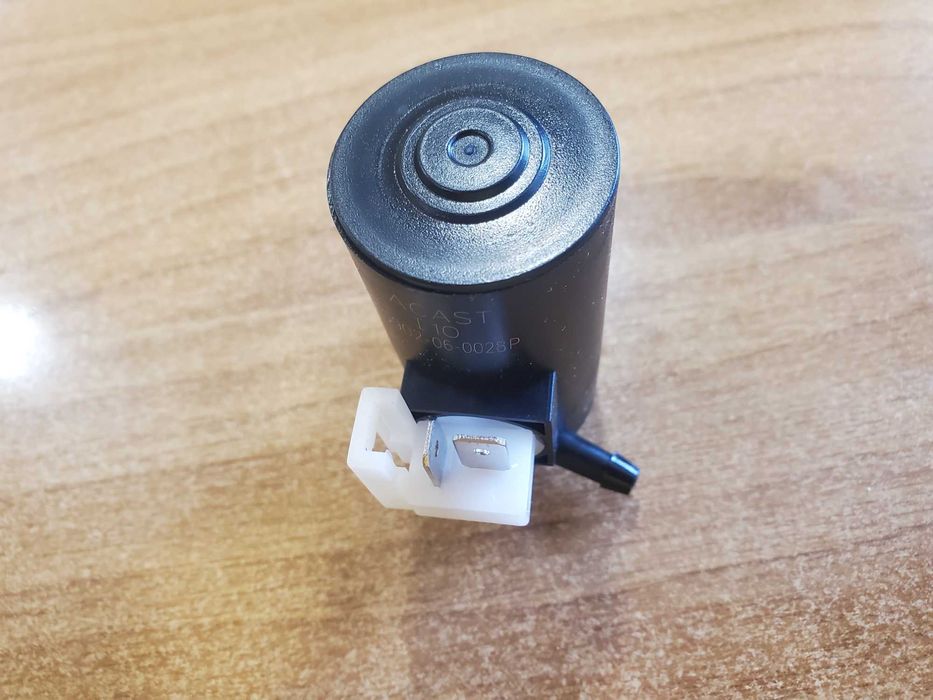 Казанчета,помпички,капачки за чистачки  Хонда Джаз,Акорд ,ЦРВ и Сивик.