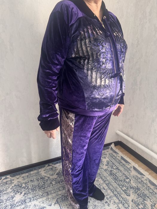 Продаю буу одежду женскую