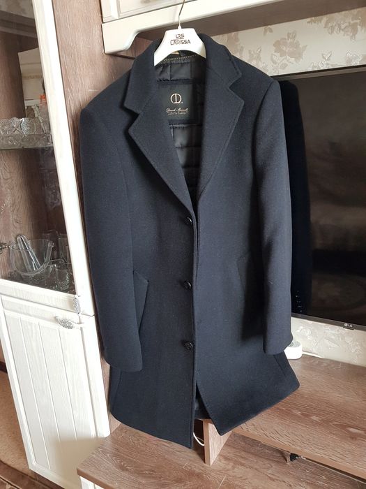 Продается мужское пальто