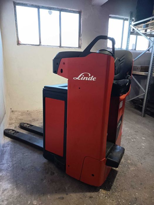 Електрическа палетна количка- LINDE T20  SR
